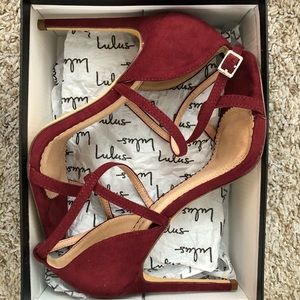 Lulus strap heels